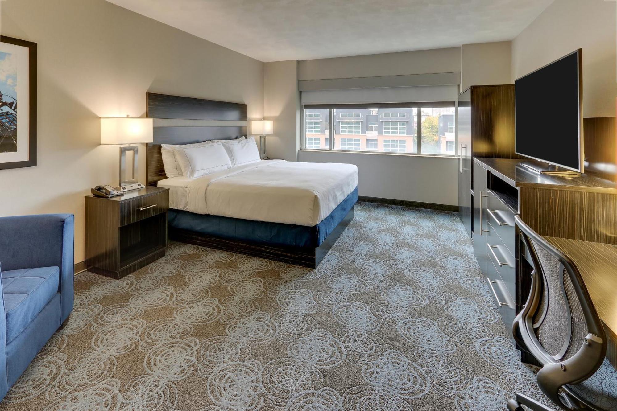 Doubletree By Hilton St. Louis Forest Park Exterior photo